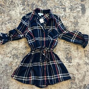 Medium plaid maternity shirt